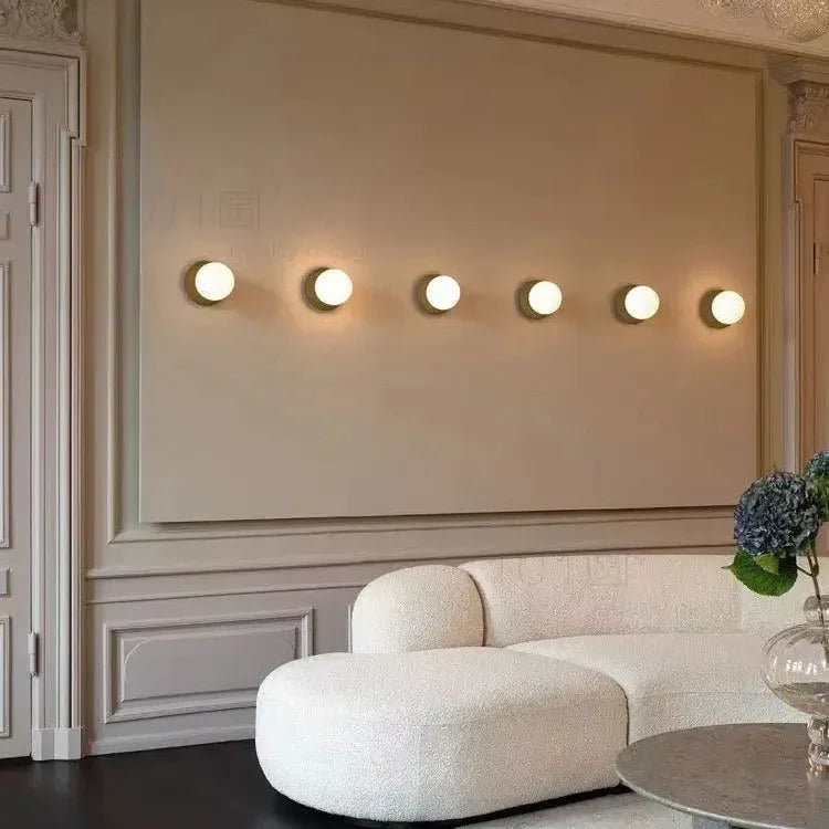 Orfia Wall Lamp