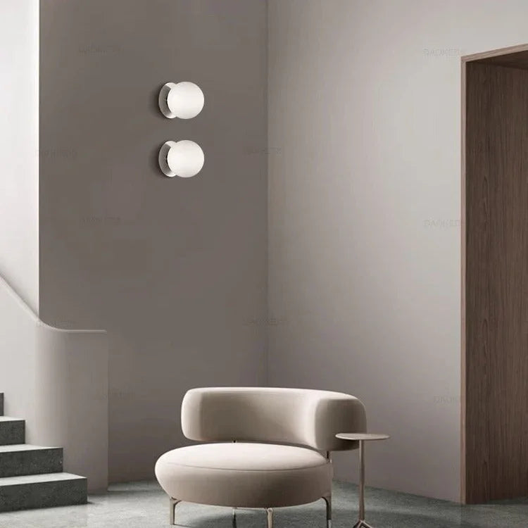 Orfia Wall Lamp