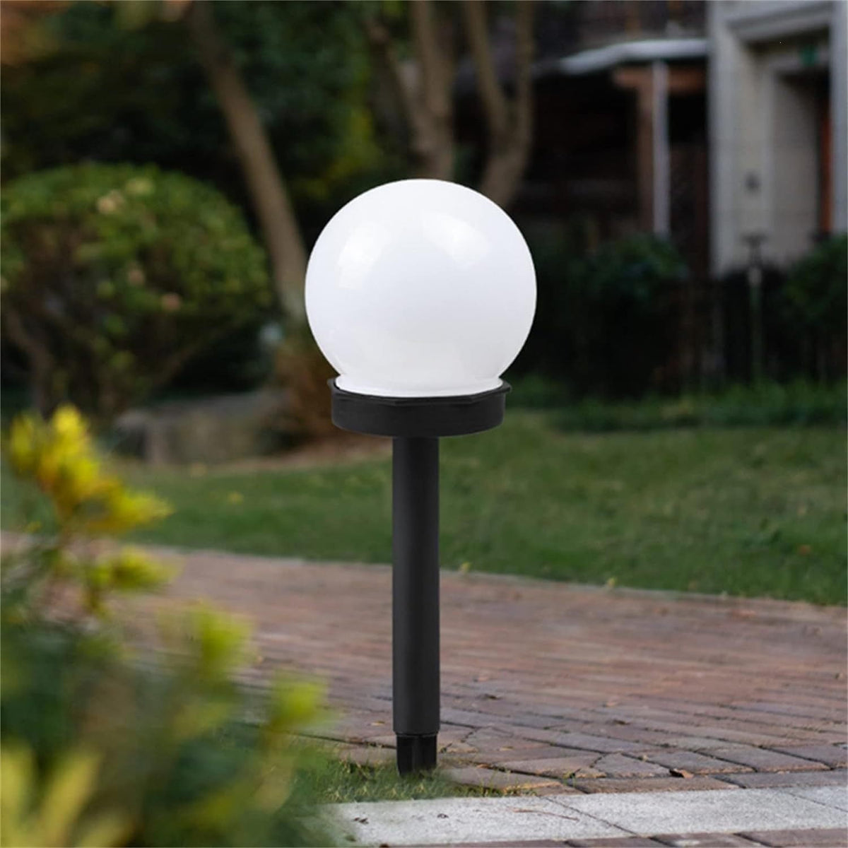 Outdoor Solar-Powered Frosted Globe Garden Stake Lights | Kelmera