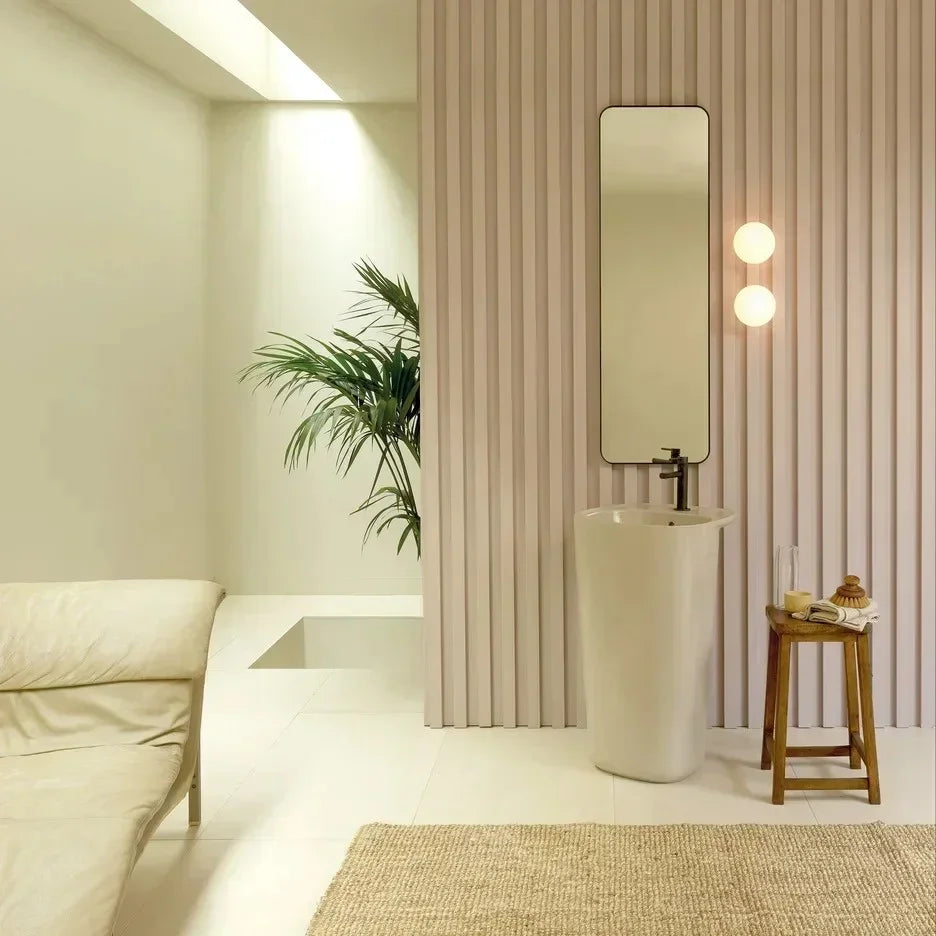 Palmela Glass Ball Wall Lamp