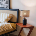 Pelstarno Table Lamp