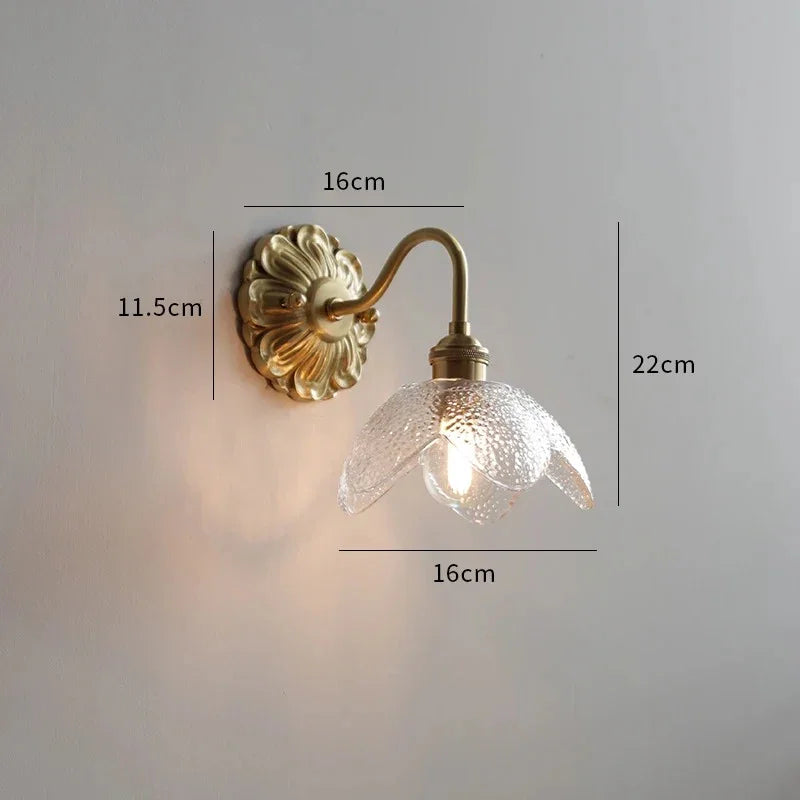 Perdoda Brass Lamp