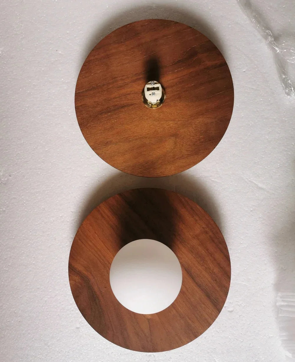 Perlia Wall Lamp