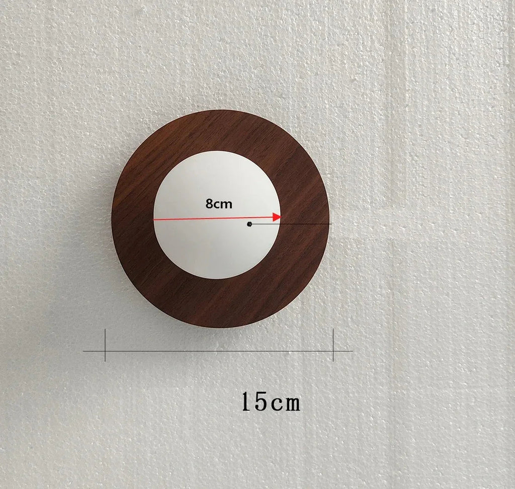 Perlia Wall Lamp
