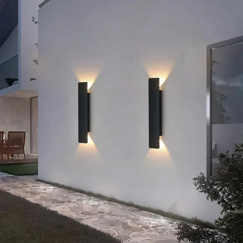 Perranta Outdoor Wall Light