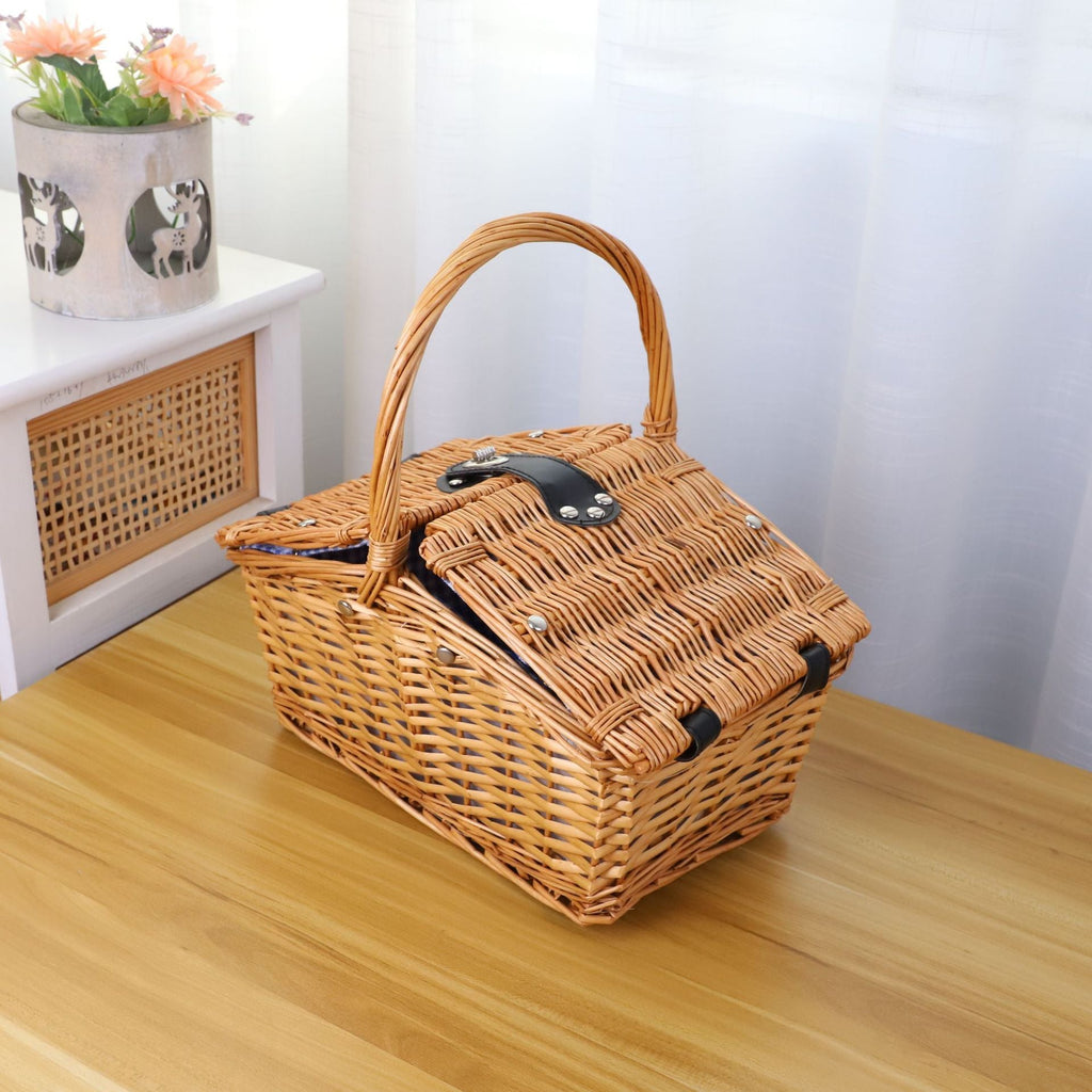 Picnic Blanket with Waterproof Bottom and Check Pattern | Kelmera