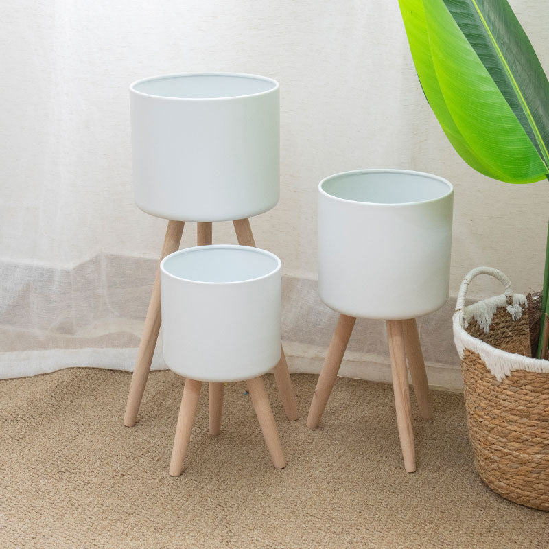 Plant Pot with Wooden Stand | Kelmera