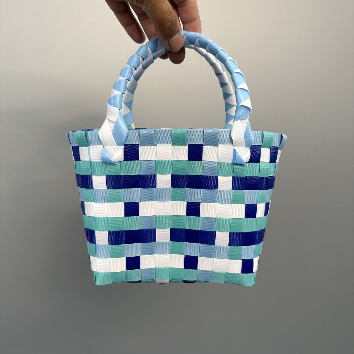 Playful and Colorful Basket Bag | Kelmera