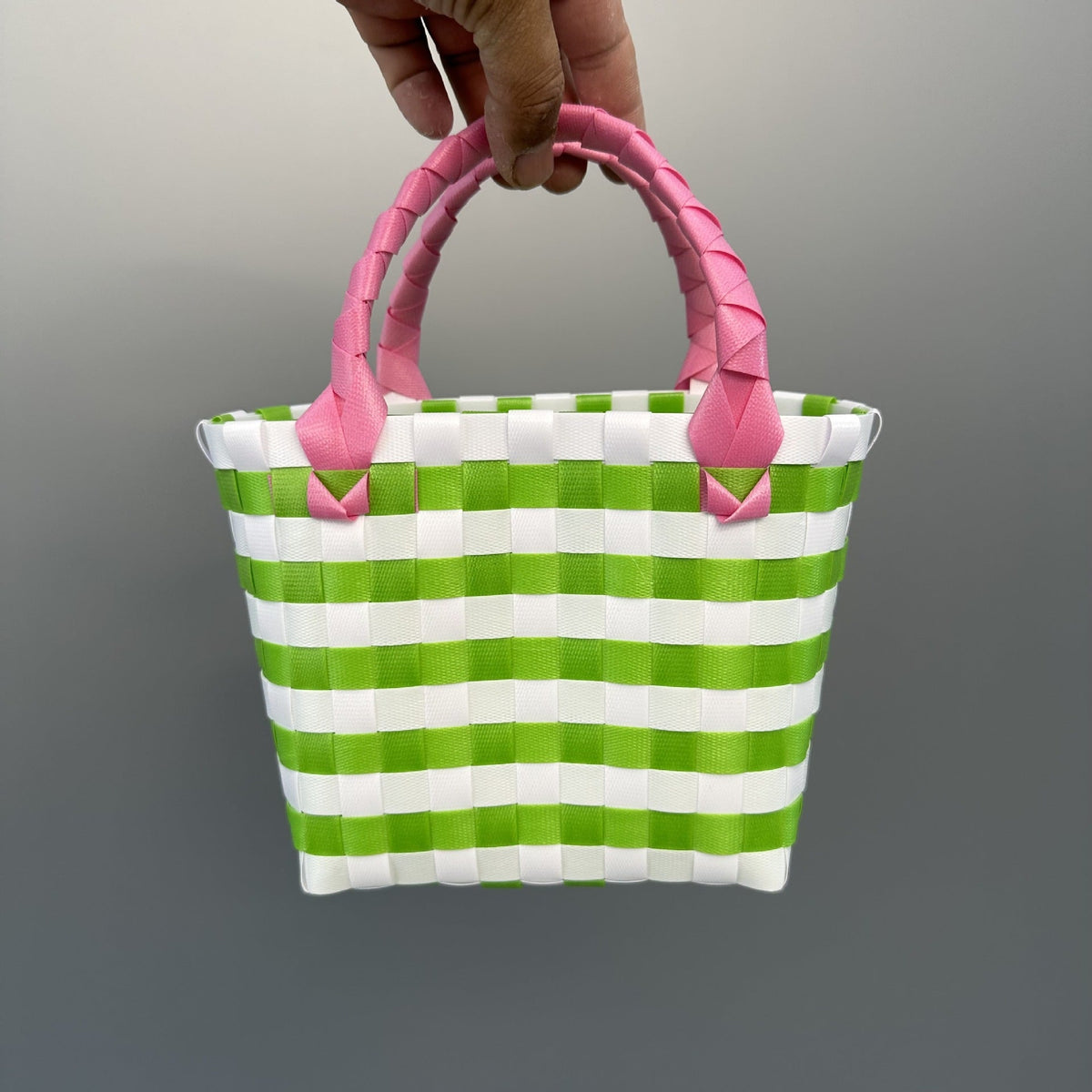 Playful and Colorful Basket Bag | Kelmera