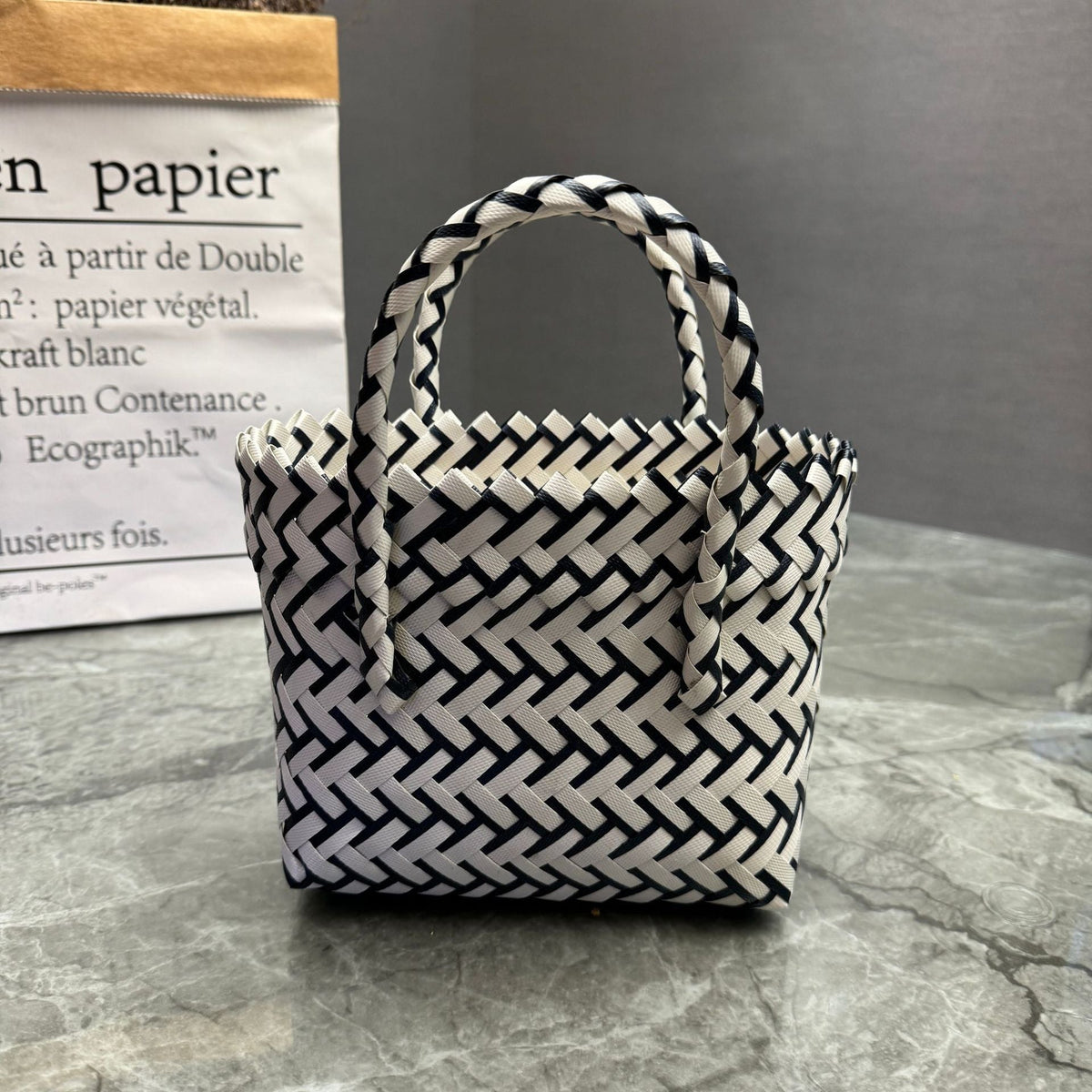 Playful Basket Bag with Bow | Kelmera