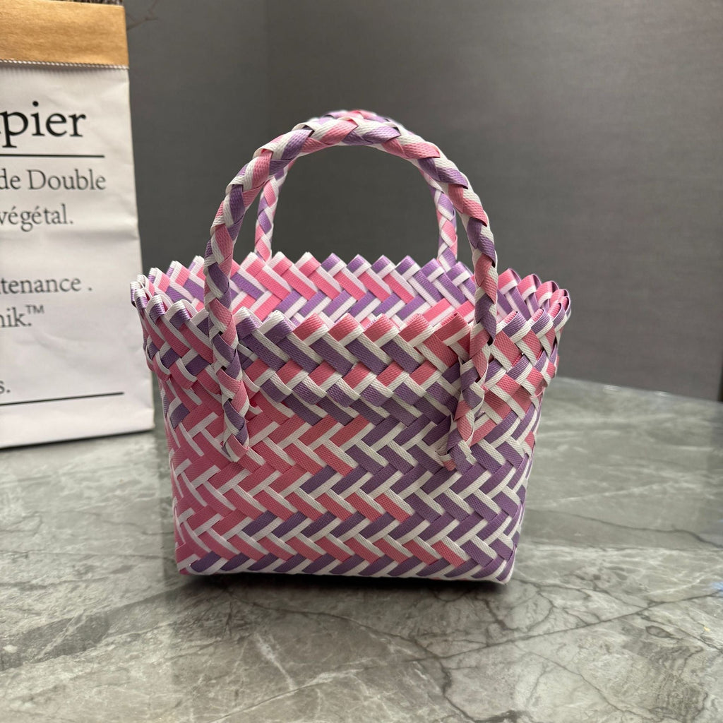 Playful Basket Bag with Bow | Kelmera
