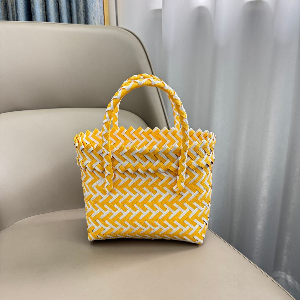 Playful Basket Bag with Bow | Kelmera