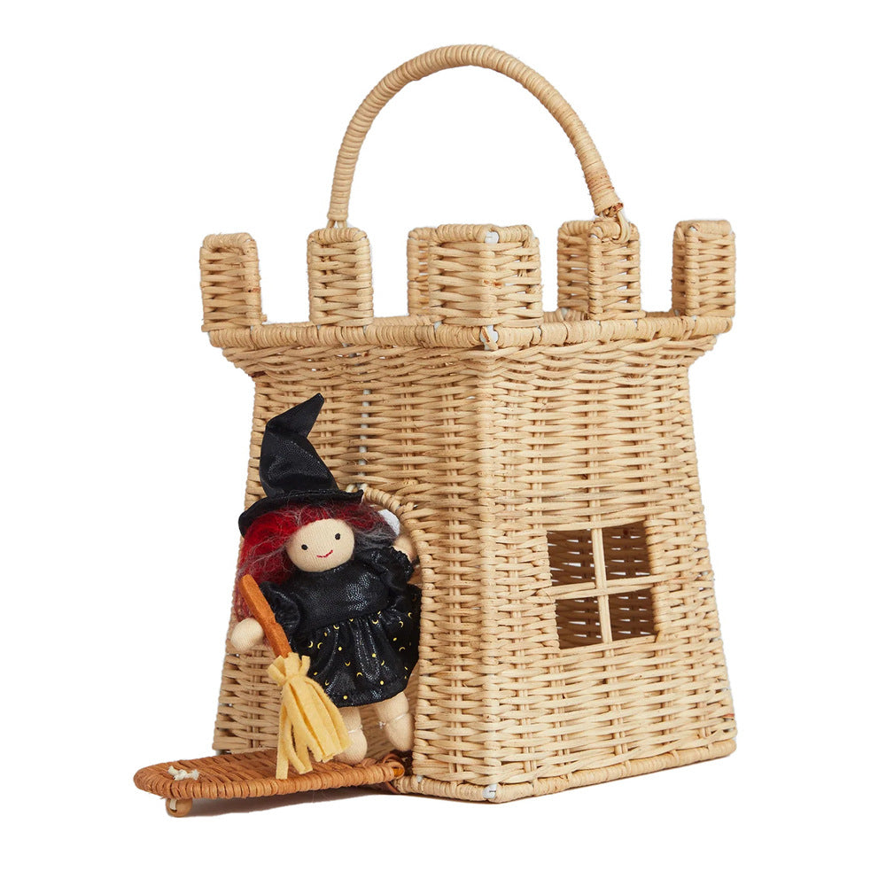 Playful Basket in Castle Design | Kelmera