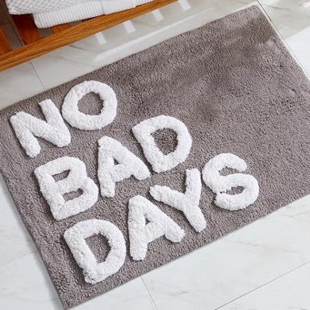 Playful Decorative Bath Mat | Kelmera