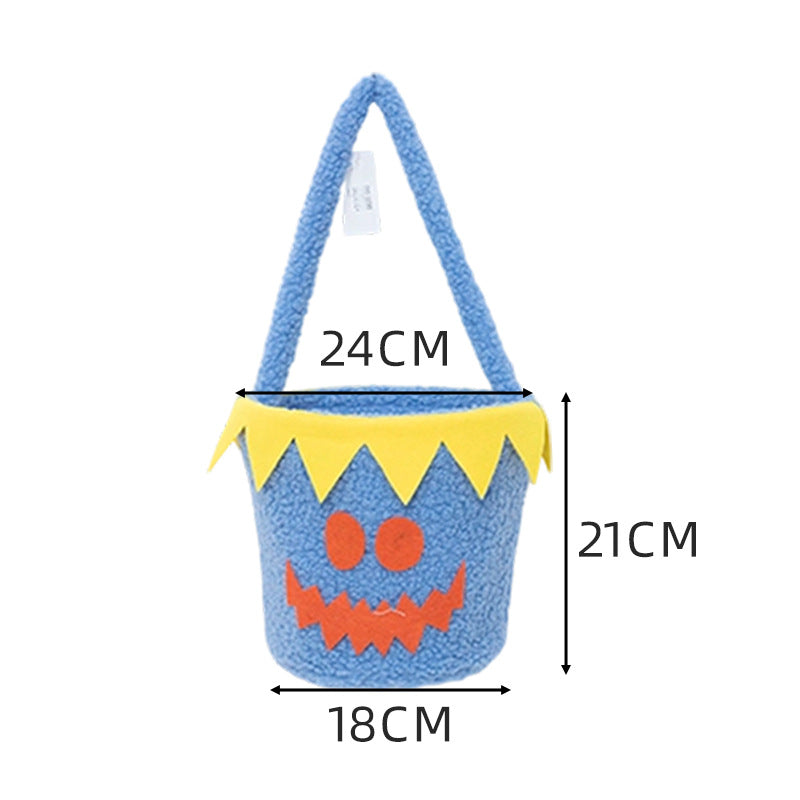 Playful Gift Basket with Cute Halloween Motif | Kelmera