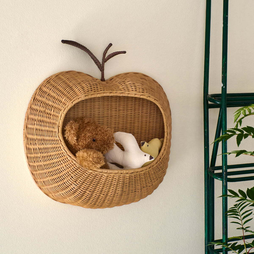 Playful Wall Basket in Pear Design | Kelmera