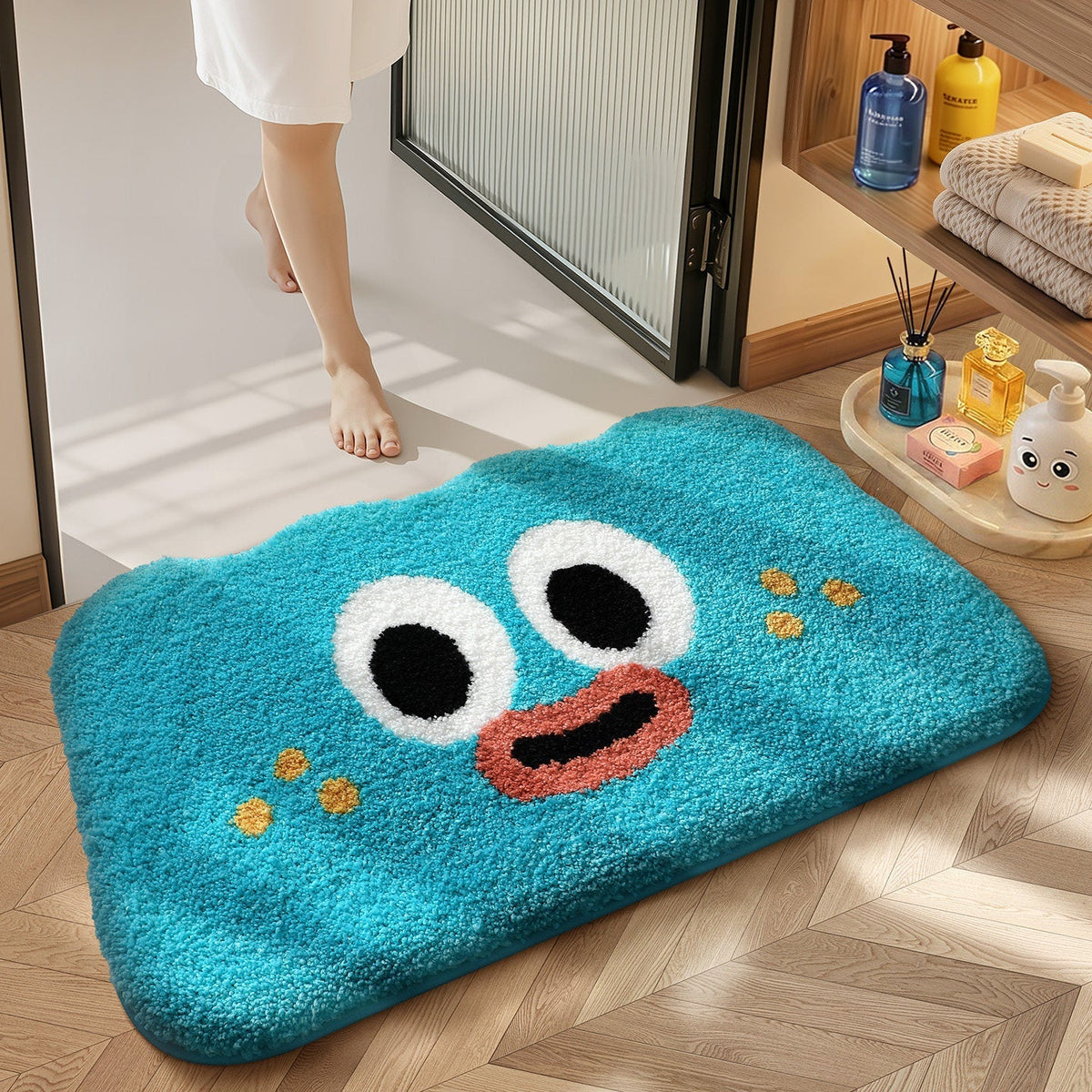 Plush Cartoon Character Bath Mat | Kelmera