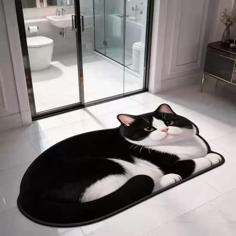 Plush Cat-Shaped Bath Mat | Kelmera