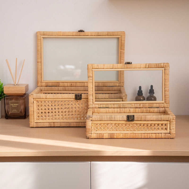 Practical Storage Box with Glass Surface | Kelmera