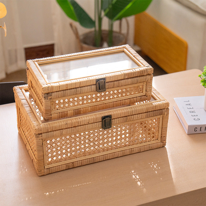 Practical Storage Box with Glass Surface | Kelmera