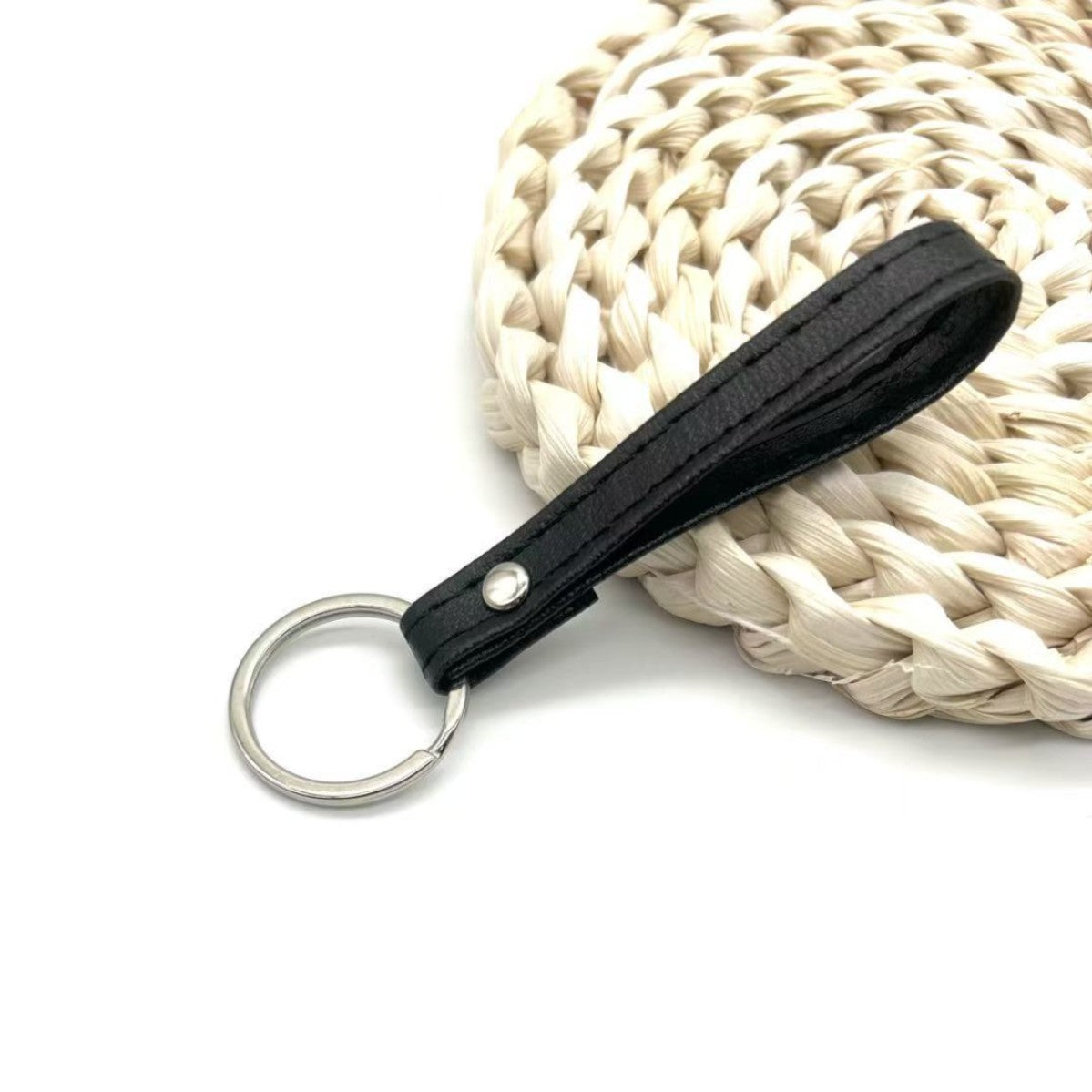 Premium Leather Keychain Holder | Kelmera