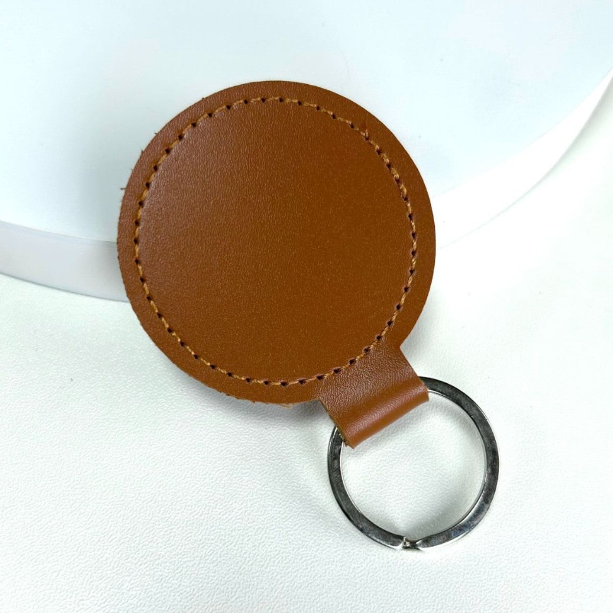 Premium Leather Round Keychain | Kelmera