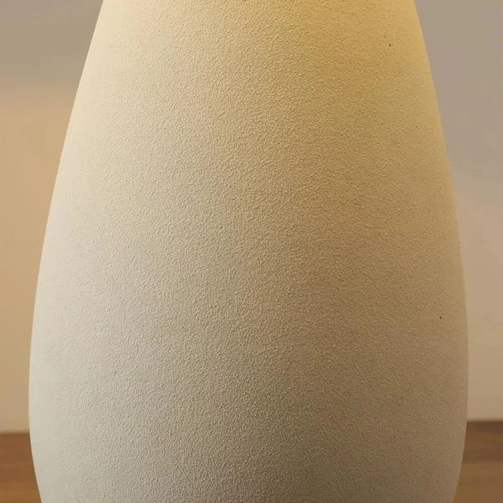 Quinbara Table Lamp