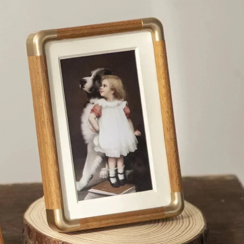 Quinborra Tabletop Photo Frame