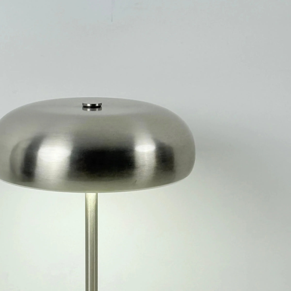 Quinlola Portable Lamp
