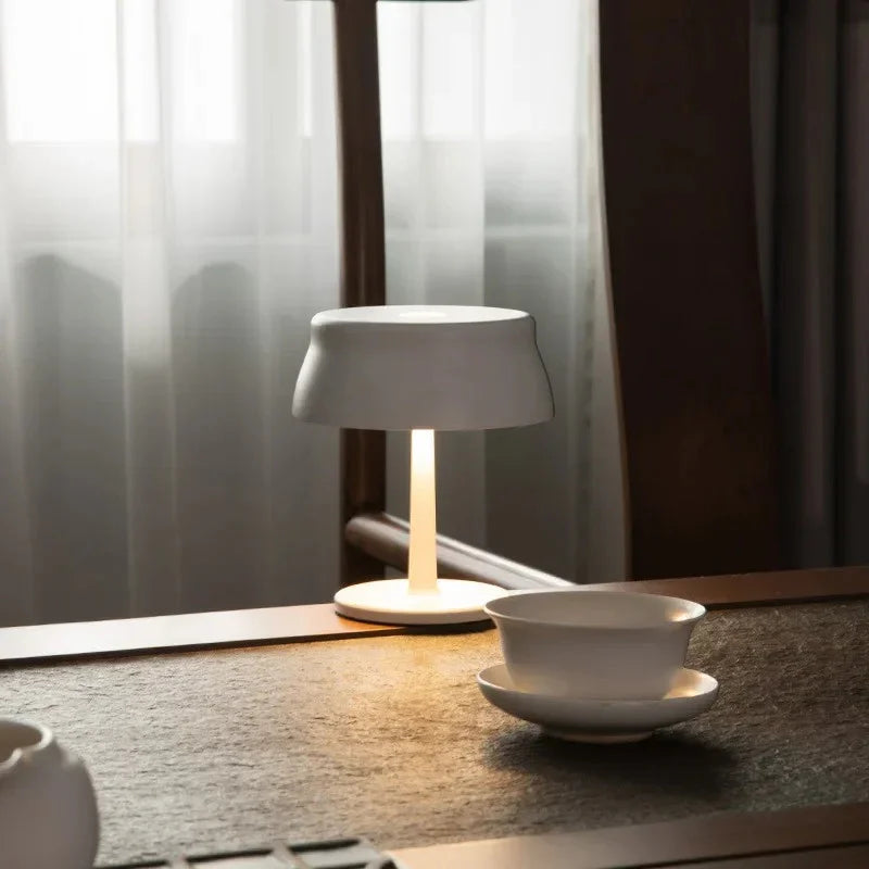 Quinmisa Portable Lamp
