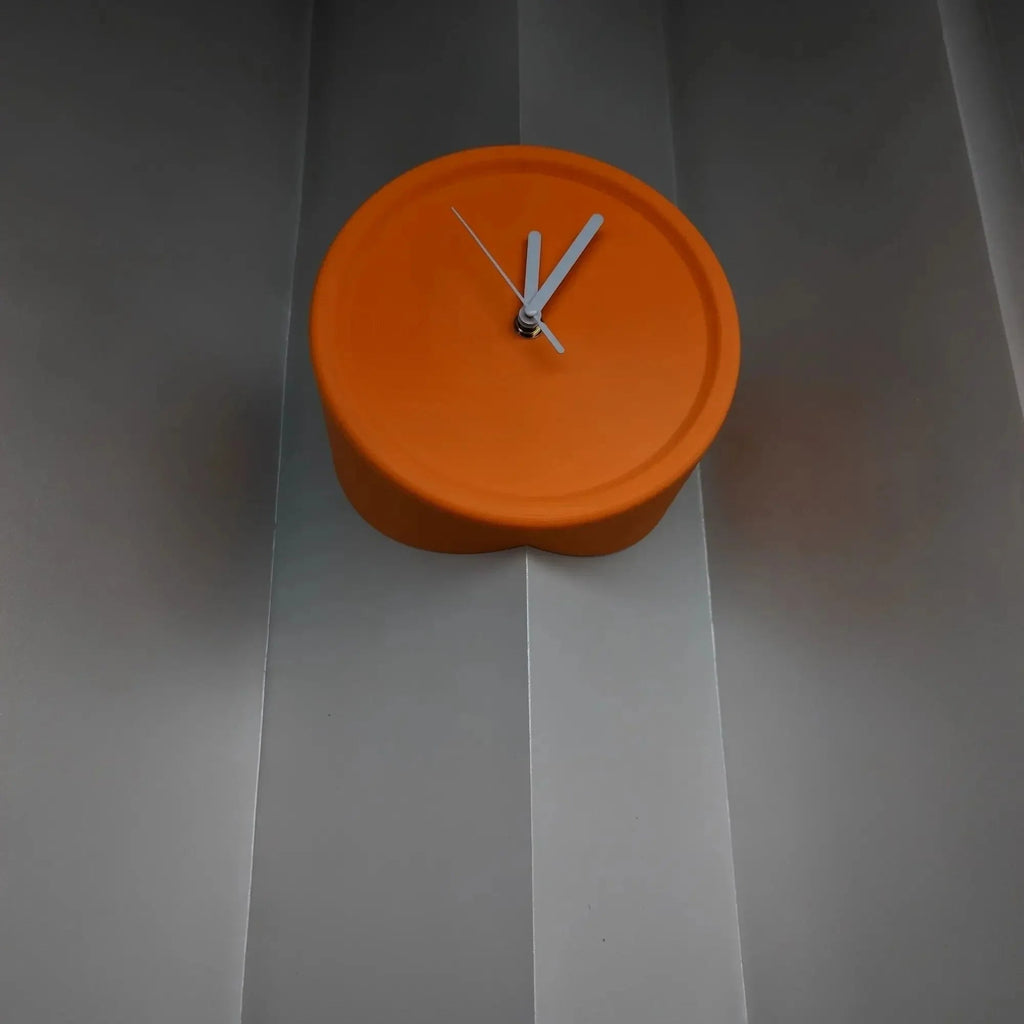 Quinsteno Wall Clock