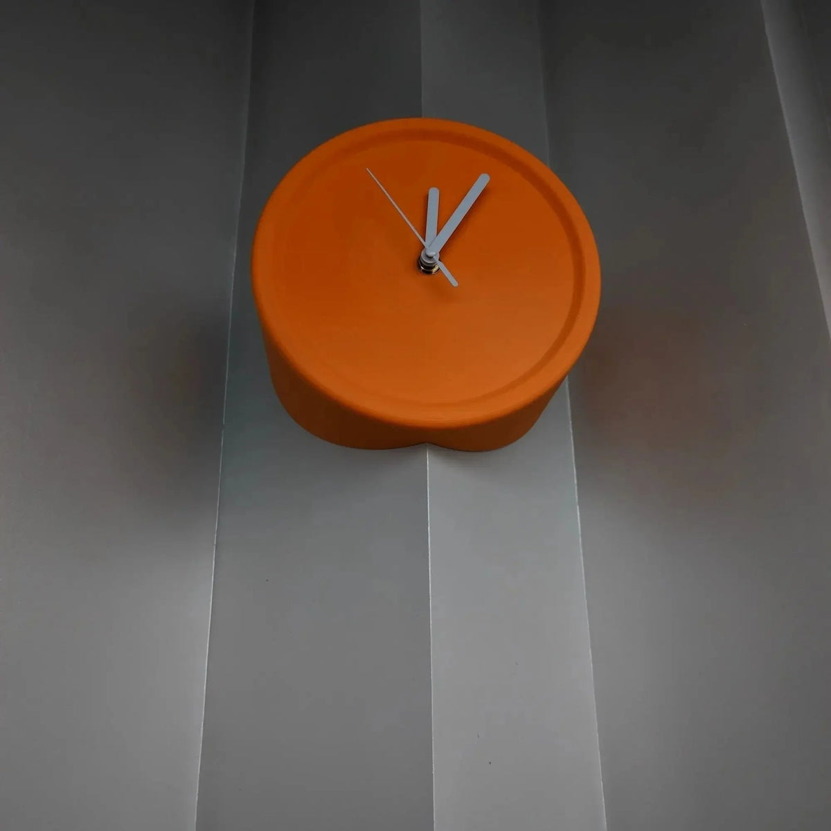 Quinsteno Wall Clock