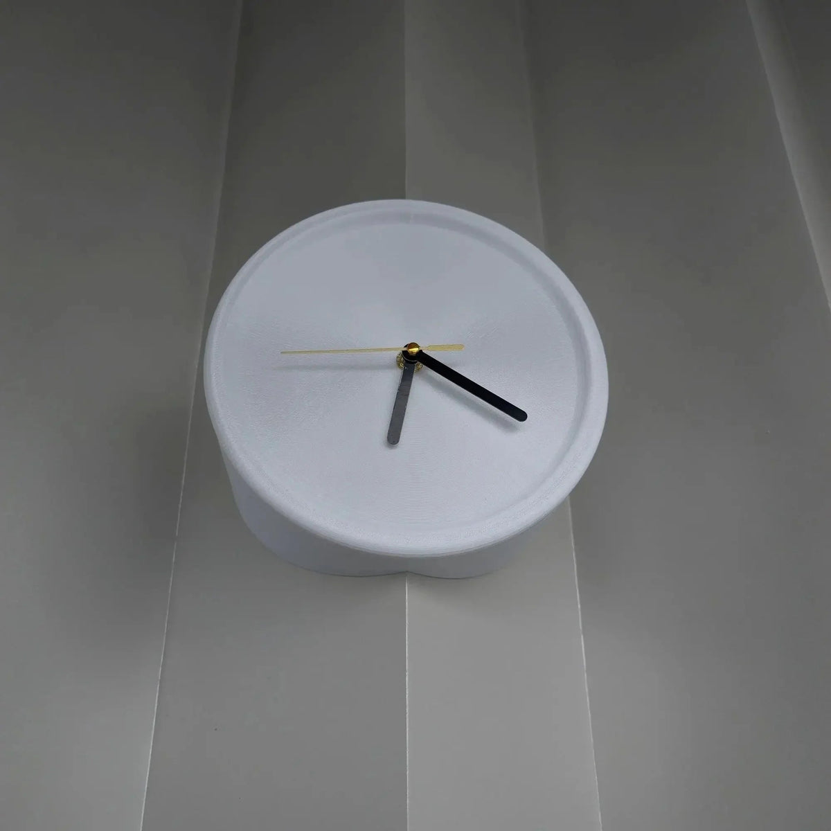 Quinsteno Wall Clock