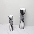 Quinvorra Striped Candle Holder