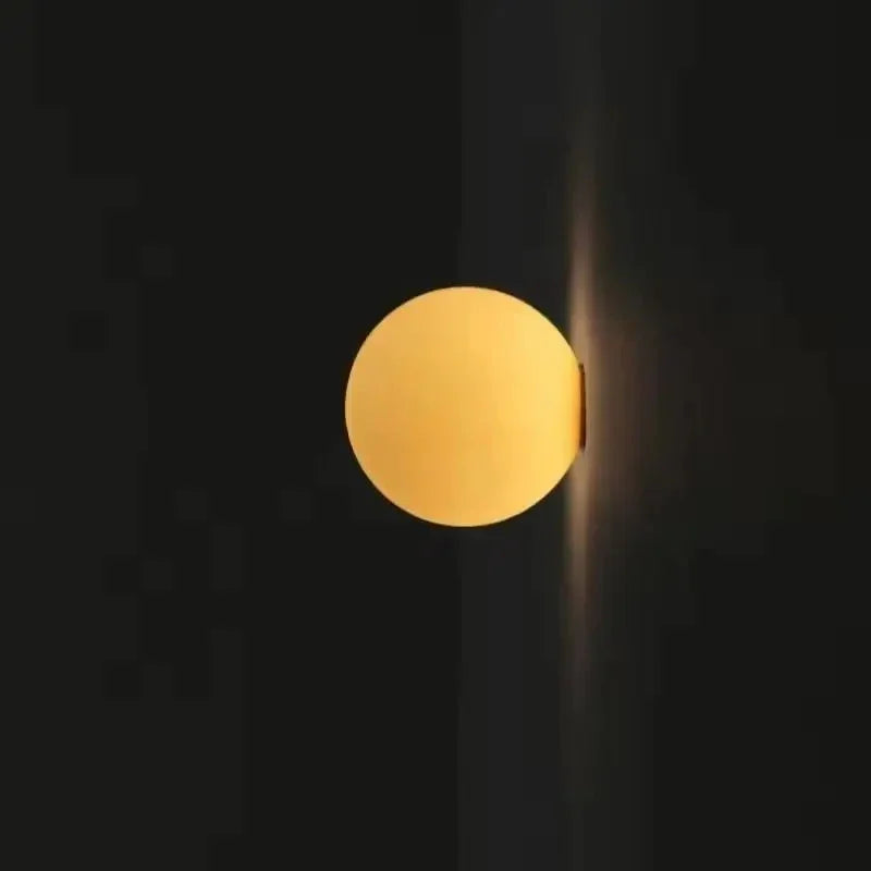 Redondo Glass Wall Lamp