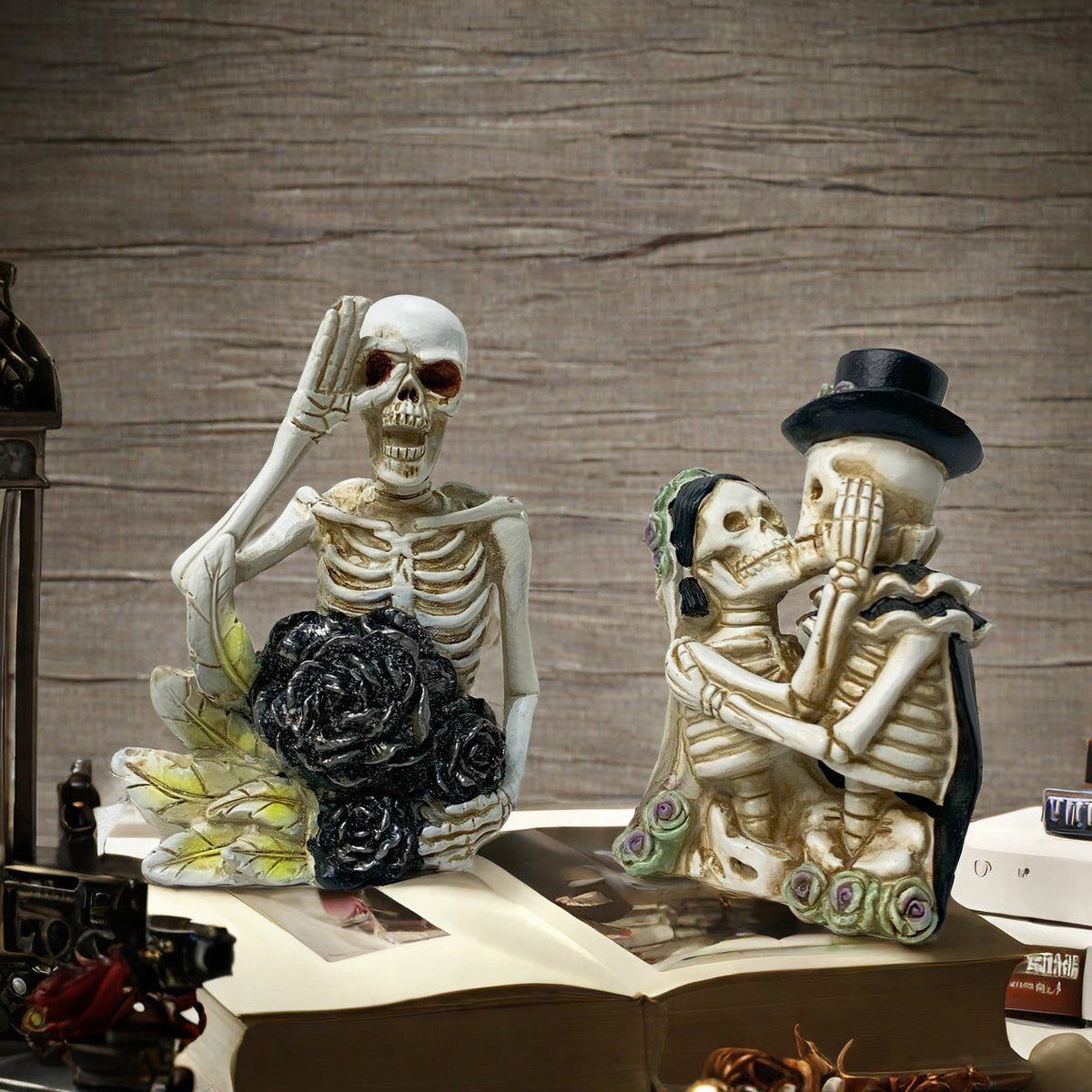 Romantic Skeleton Figure | Kelmera