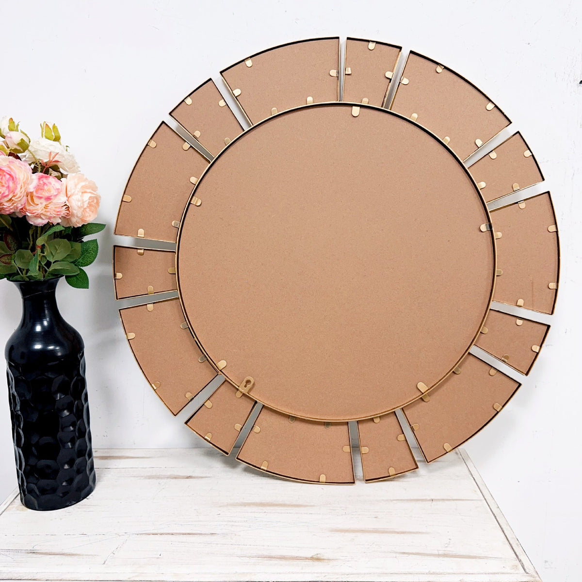 Round Decorative Wall Mirror | Kelmera