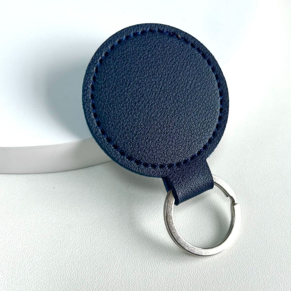 Round Leather Keyring | Kelmera