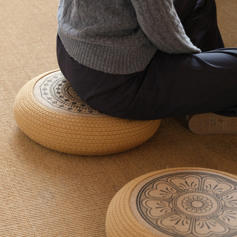 Round Meditation Cushion | Kelmera