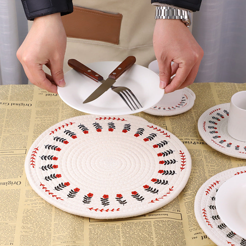 Round Tablecloth with Mandala Pattern | Kelmera