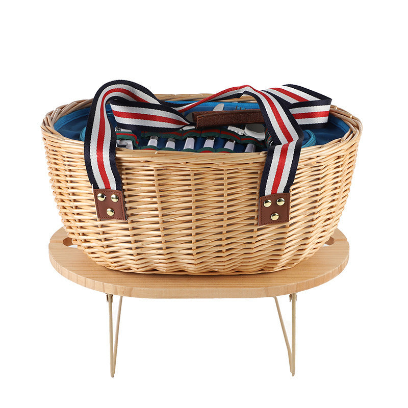 Rustic Picnic Basket with Dish Set | Kelmera