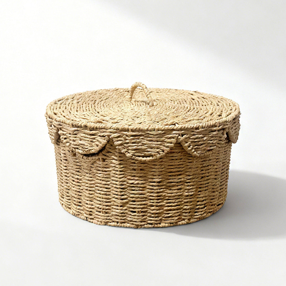 Rustic Storage Basket with Lid | Kelmera