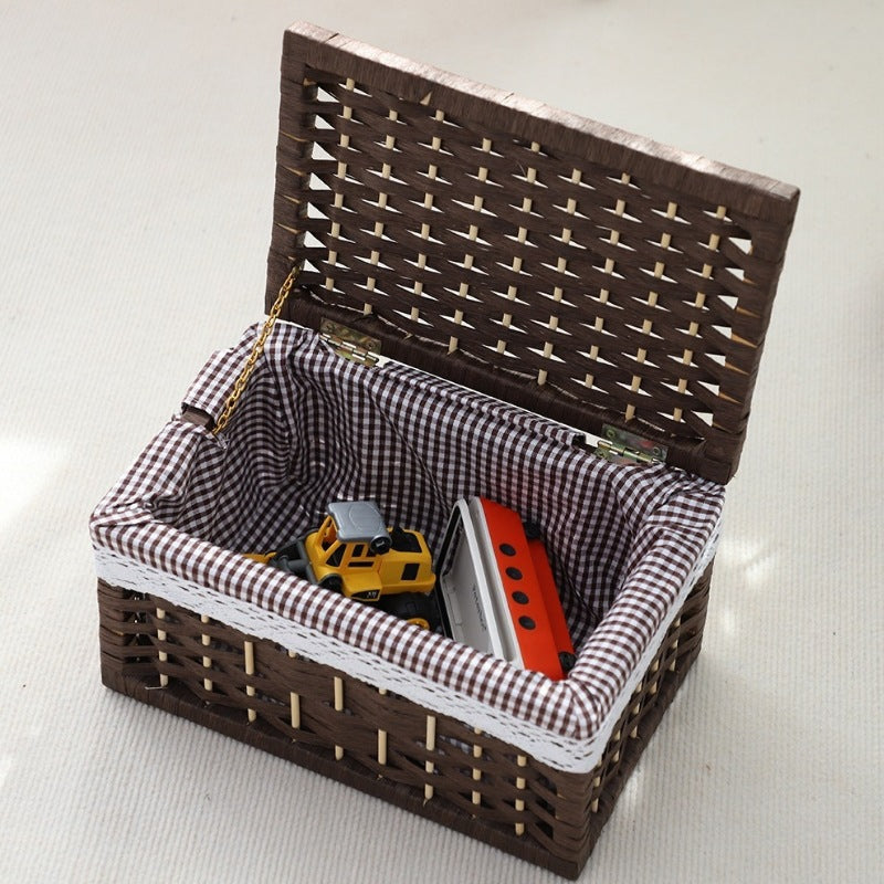 Rustic Toy Basket with Checked Pattern | Kelmera