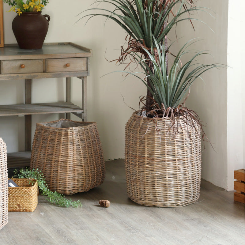 Rustic Wicker Basket | Kelmera