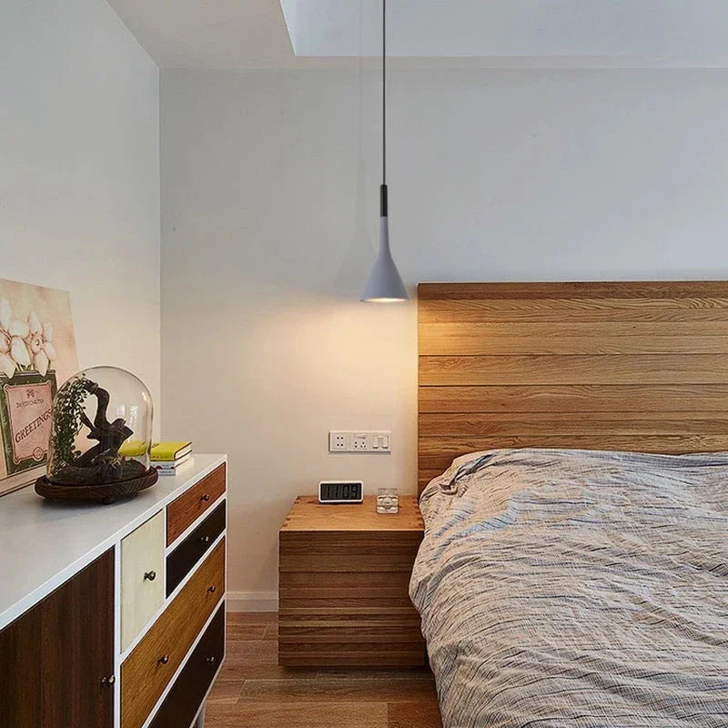 Vinisse Pendant Lamp-Kelmera