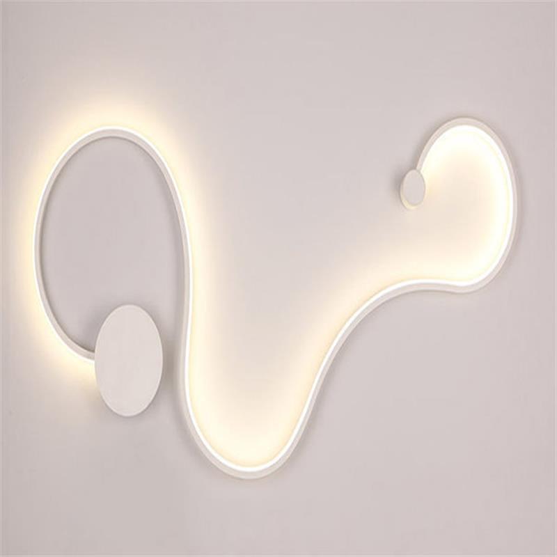 Sculptural LED Wave Wall Lamp | Kelmera