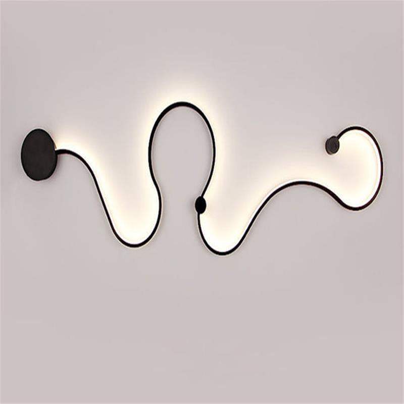 Sculptural LED Wave Wall Lamp | Kelmera
