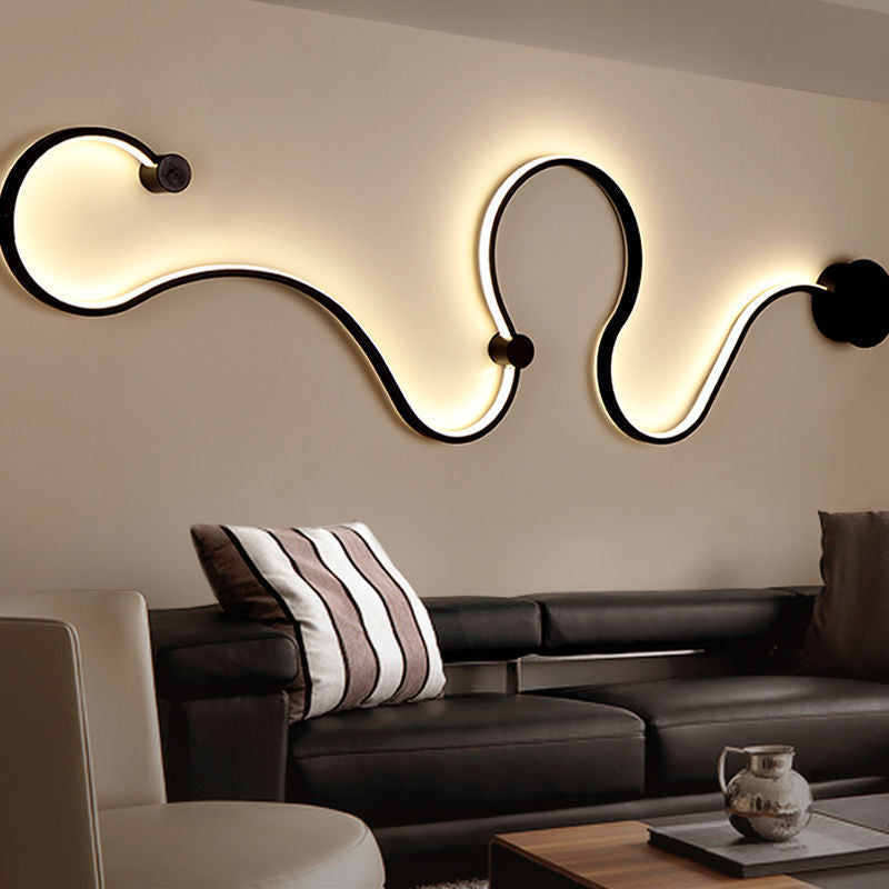 Sculptural LED Wave Wall Lamp | Kelmera