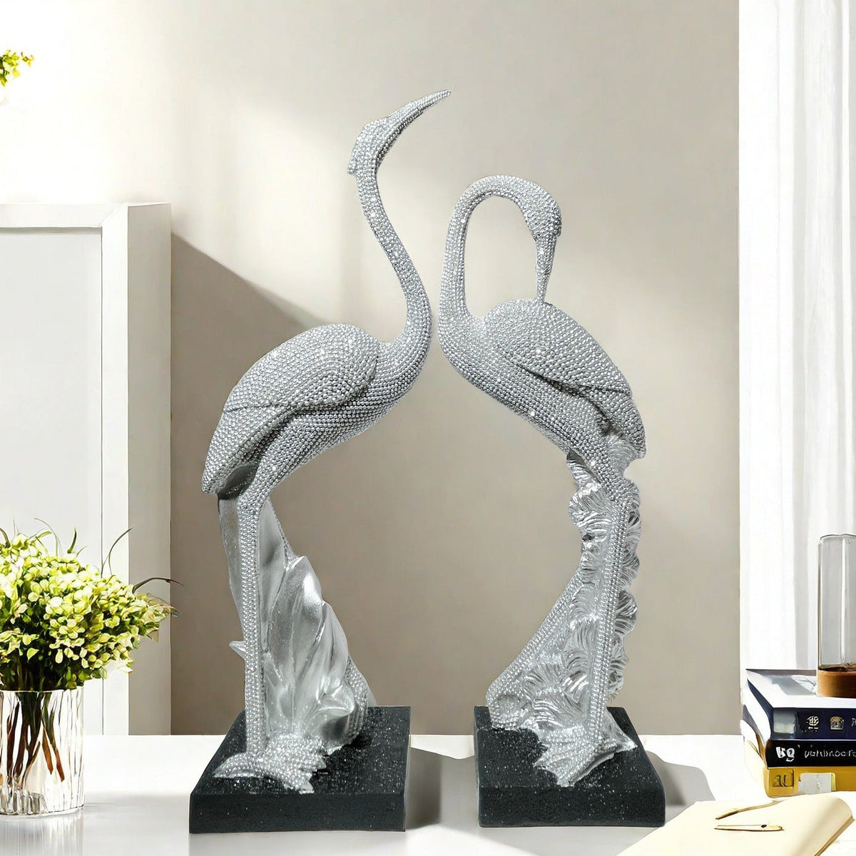 Shiny Parrot Figure on Log | Kelmera