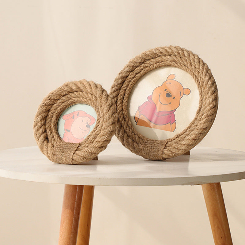Ship Floor Photo Holder | Kelmera